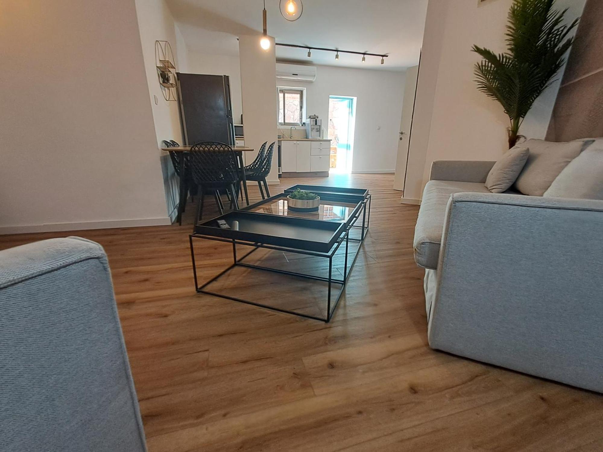 Yalarent Afarsemon Apartments With Pool - For Families & Couples Eilat Ngoại thất bức ảnh
